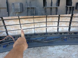 bontott RENAULT CLIO III Első Lökhárító (Részeivel)