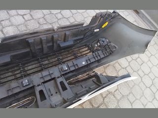 bontott RENAULT CLIO III Első Lökhárító (Részeivel)