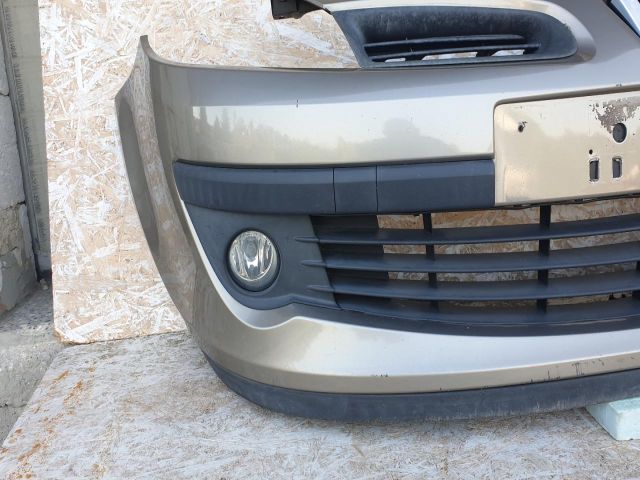 bontott RENAULT CLIO III Első Lökhárító (Részeivel)