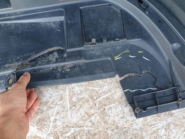 bontott RENAULT CLIO III Első Lökhárító (Részeivel)