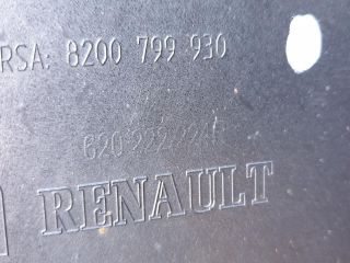 bontott RENAULT CLIO III Első Lökhárító (Részeivel)