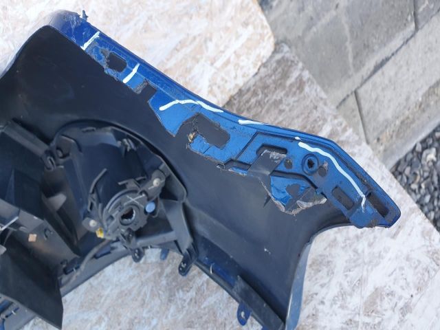 bontott RENAULT CLIO III Első Lökhárító (Részeivel)