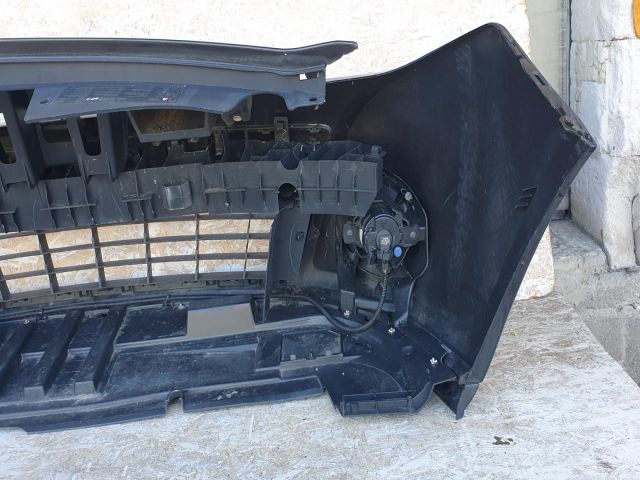 bontott RENAULT CLIO III Első Lökhárító (Részeivel)