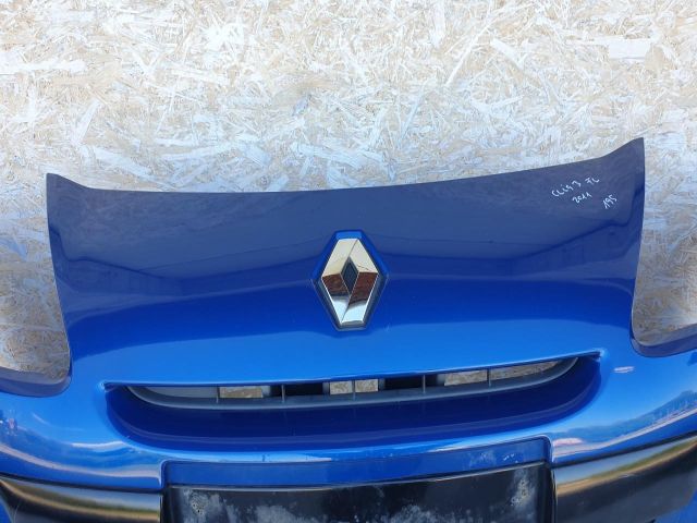 bontott RENAULT CLIO III Első Lökhárító (Részeivel)