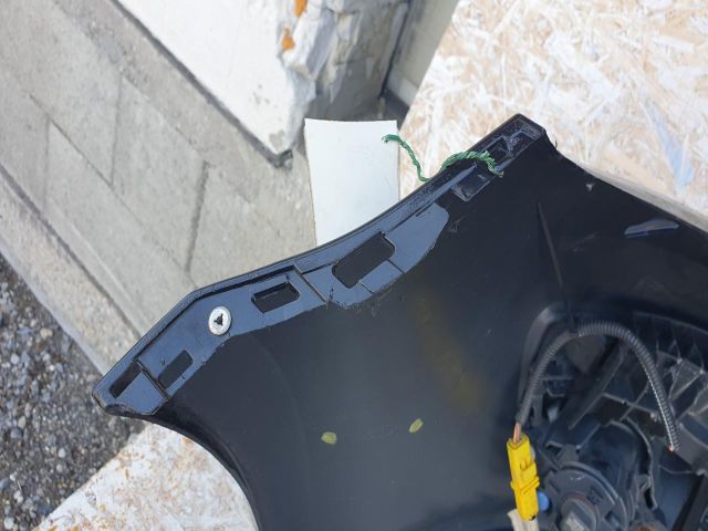 bontott RENAULT CLIO III Első Lökhárító (Részeivel)