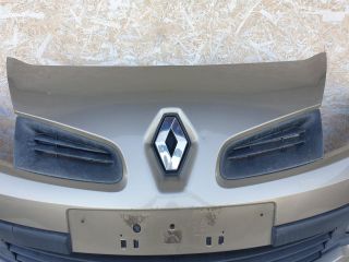 bontott RENAULT CLIO III Első Lökhárító (Részeivel)