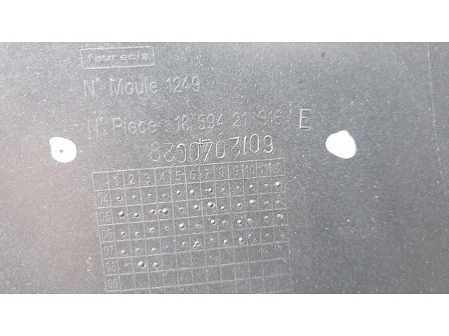 bontott RENAULT CLIO III Első Lökhárító (Részeivel)