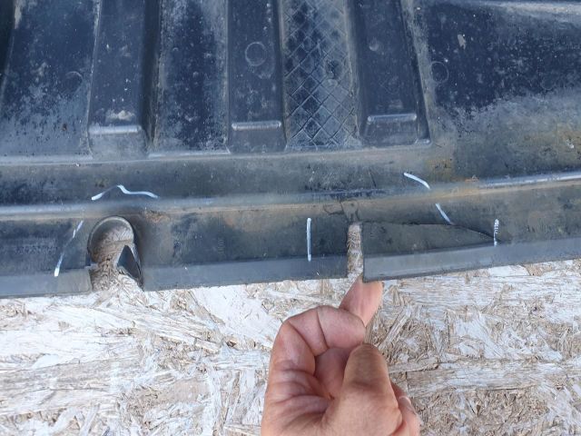 bontott RENAULT CLIO III Első Lökhárító (Részeivel)