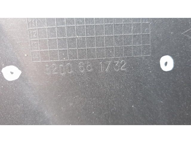 bontott RENAULT CLIO III Első Lökhárító (Részeivel)