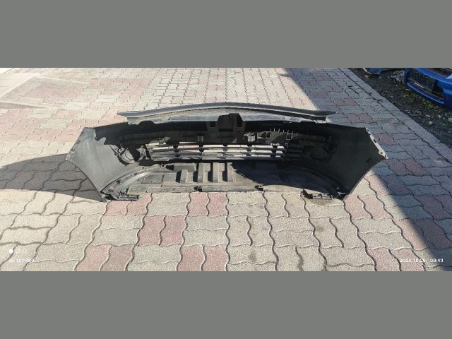 bontott RENAULT CLIO III Első Lökhárító (Üresen)