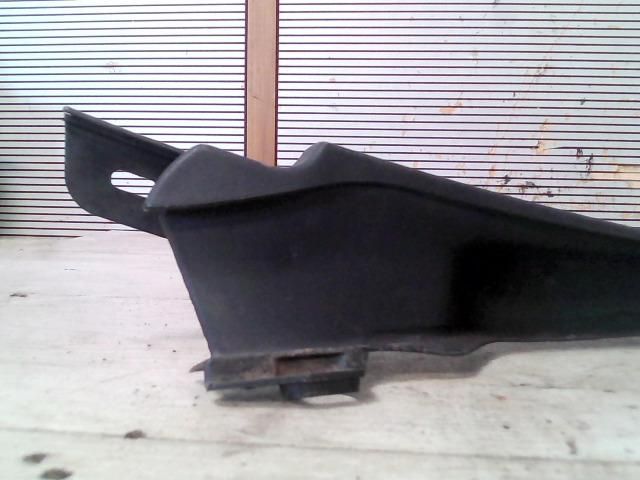 bontott RENAULT CLIO III Első Szélvédő Jobb Díszléc