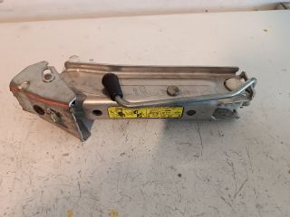 bontott RENAULT CLIO III Emelő