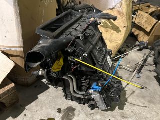 bontott RENAULT CLIO III Fűtés Box