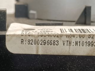 bontott RENAULT CLIO III Fűtéskapcsoló (digit klímás)