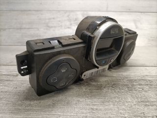 bontott RENAULT CLIO III Fűtéskapcsoló (digit klímás)