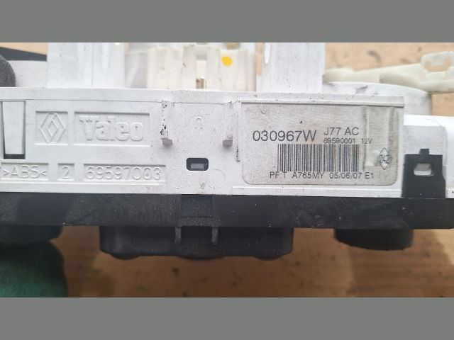 bontott RENAULT CLIO III Fűtéskapcsoló (manuális klímás)