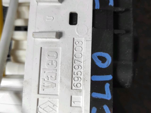 bontott RENAULT CLIO III Fűtéskapcsoló (manuális klímás)