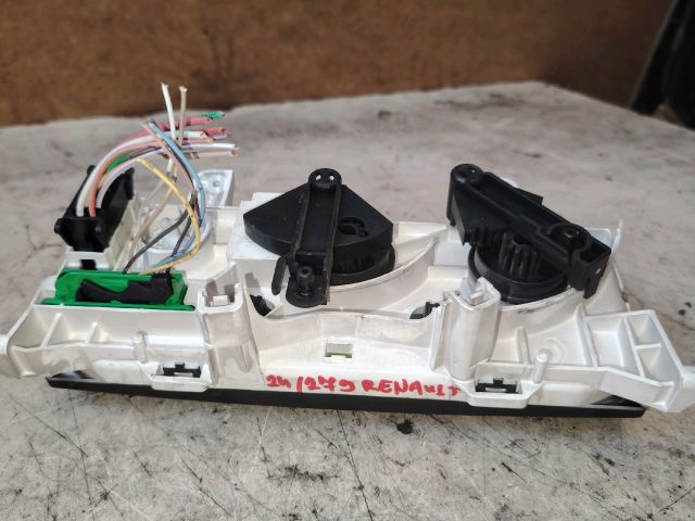 bontott RENAULT CLIO III Fűtéskapcsoló (manuális klímás)