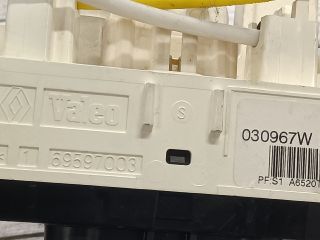 bontott RENAULT CLIO III Fűtéskapcsoló (manuális klímás)