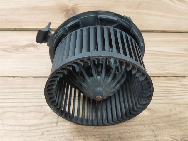 bontott RENAULT CLIO III Fűtőmotor (Klímás)