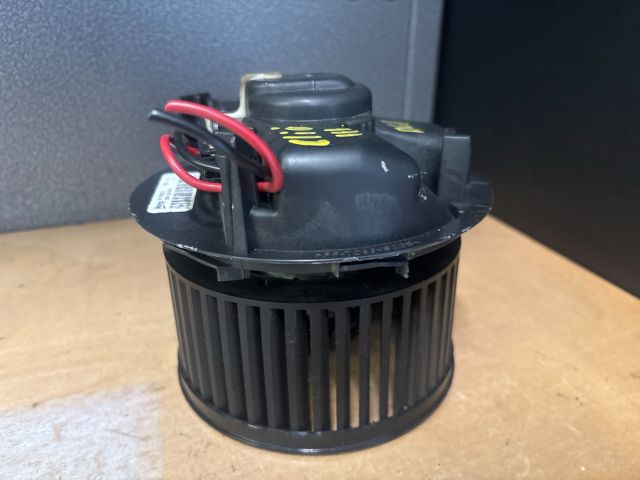 bontott RENAULT CLIO III Fűtőmotor (Klímás)