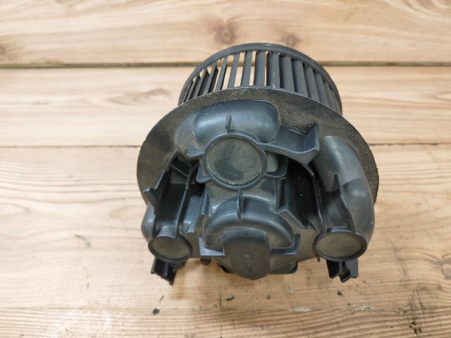 bontott RENAULT CLIO III Fűtőmotor (Klímás)