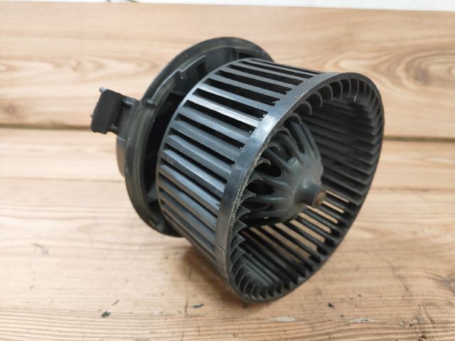 bontott RENAULT CLIO III Fűtőmotor (Klímás)