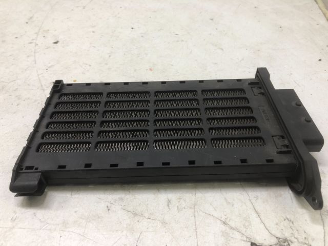 bontott RENAULT CLIO III Fűtőradiátor (Elektromos)