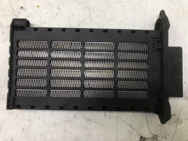 bontott RENAULT CLIO III Fűtőradiátor (Elektromos)