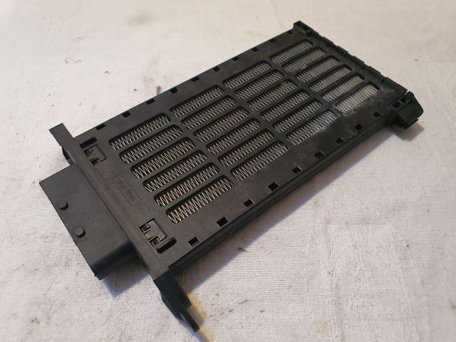 bontott RENAULT CLIO III Fűtőradiátor (Elektromos)