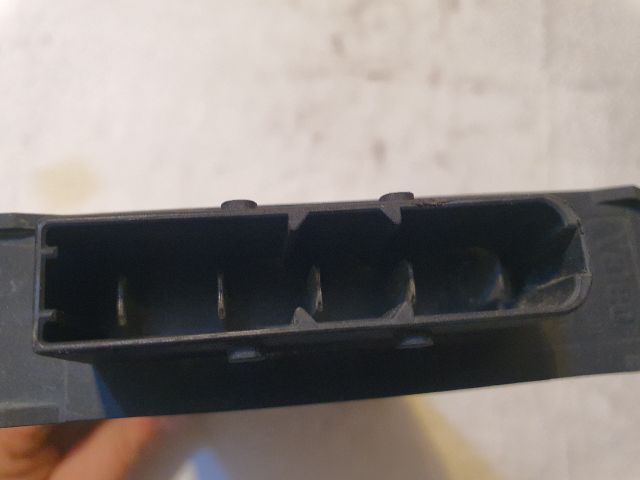 bontott RENAULT CLIO III Fűtőradiátor (Elektromos)