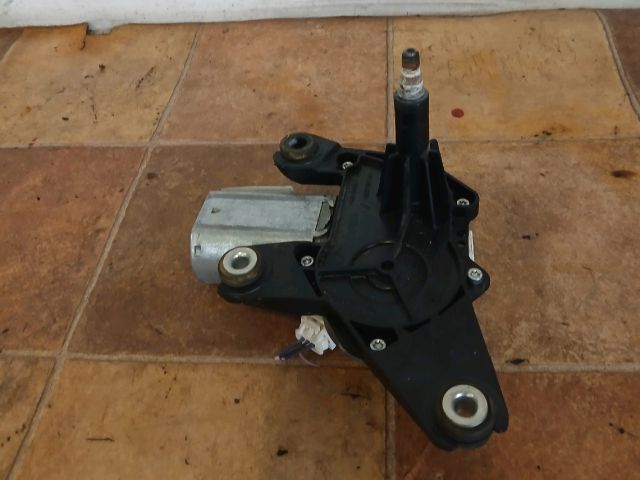 bontott RENAULT CLIO III Hátsó Ablaktörlő Motor