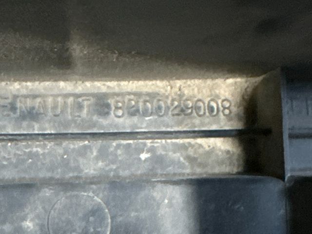 bontott RENAULT CLIO III Hátsó Lökhárító Merevítő (Fém)