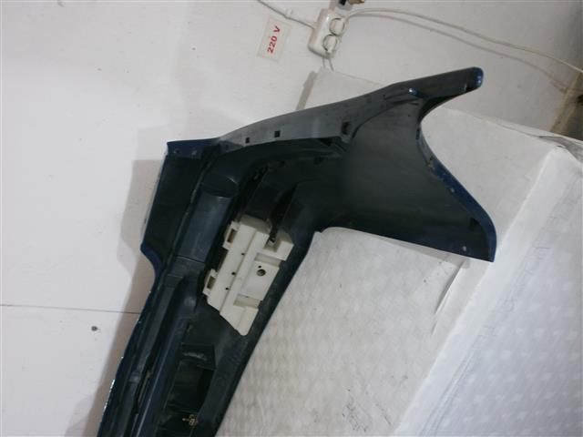 bontott RENAULT CLIO III Hátsó Lökhárító (Részeivel)