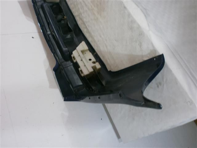 bontott RENAULT CLIO III Hátsó Lökhárító (Részeivel)