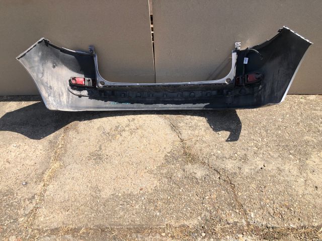 bontott RENAULT CLIO III Hátsó Lökhárító (Részeivel)