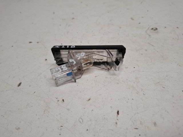 bontott RENAULT CLIO III Hátsó Rendszámtábla Világítás