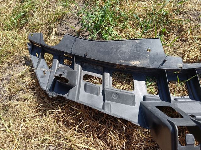 bontott RENAULT CLIO III Homlokfal Burkolat