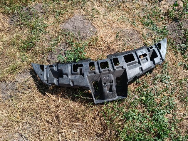 bontott RENAULT CLIO III Homlokfal Burkolat