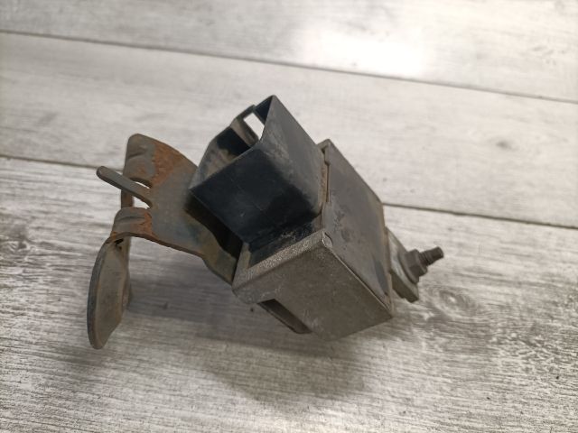 bontott RENAULT CLIO III Izzító Relé