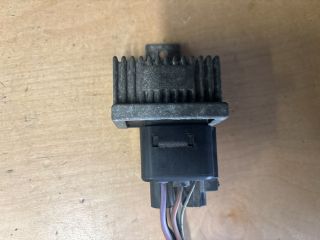 bontott RENAULT CLIO III Izzító Relé