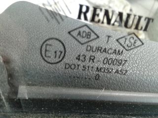 bontott RENAULT CLIO III Jobb első Ablakemelő Kapcsoló