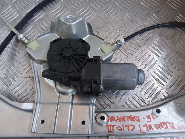 bontott RENAULT CLIO III Jobb első Ablakemelő Szerkezet (Elektromos)