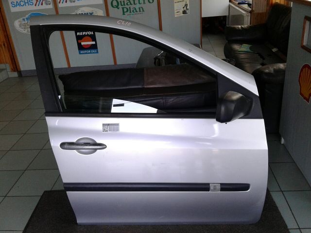 bontott RENAULT CLIO III Jobb első Ablakemelő Szerkezet (Elektromos)