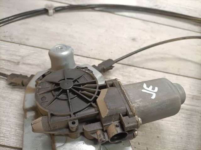 bontott RENAULT CLIO III Jobb első Ablakemelő Szerkezet (Elektromos)