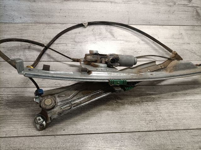 bontott RENAULT CLIO III Jobb első Ablakemelő Szerkezet (Elektromos)