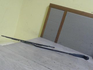 bontott RENAULT CLIO III Jobb első Ablaktörlő Kar