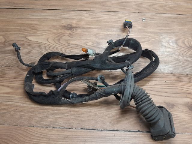 bontott RENAULT CLIO III Jobb első Ajtó Kábelköteg