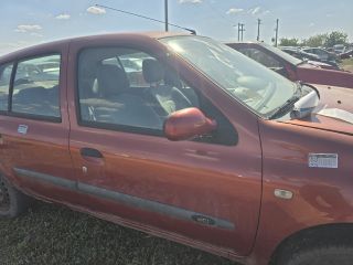 bontott RENAULT CLIO III Jobb első Ajtó (Üres lemez)