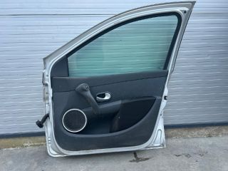 bontott RENAULT CLIO III Jobb első Ajtó (Üres lemez)